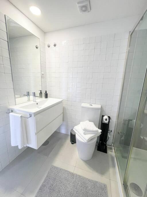* Blanc Studio Aveiro * Екстер'єр фото